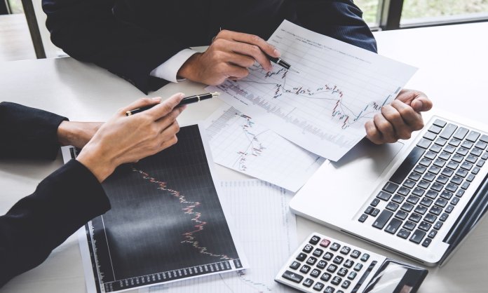 Kwalifikacje kontroler finansowy