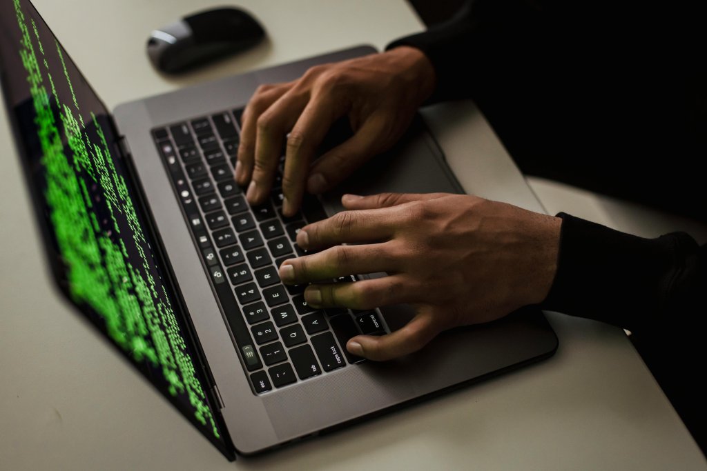 cyberbezpieczeństwo studia gdzie warto podjąć