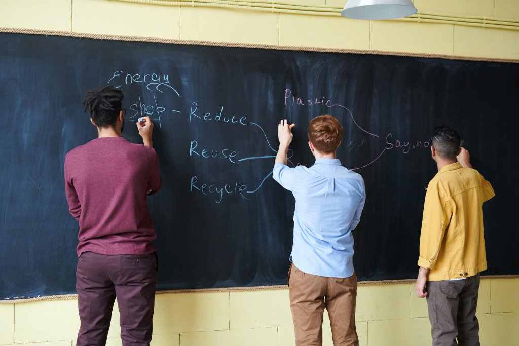 sprawdź do kiedy trwa rekrutacja na studia